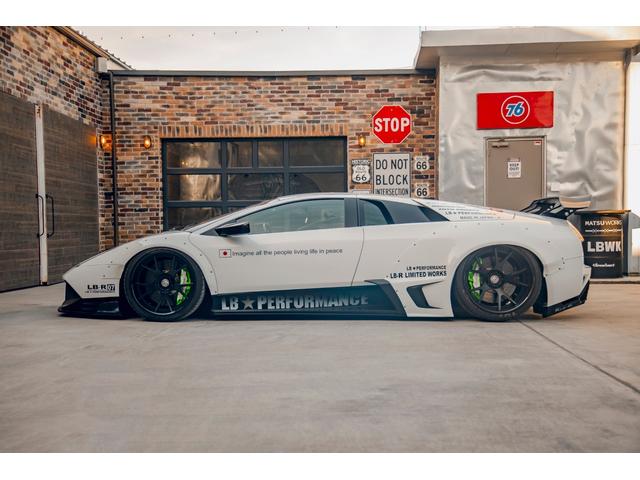 ムルシエラゴ ベースグレード　ＬＢ－ＷＯＲＫＳ　ＬｉｂｅｒｔｙＷａｌｋ　リバティーウォーク　Ａｉｒｒｅｘエアサス　ｉＦＯＲＧＥＤ　ＡＷ　ワンオフマフラー　デジタルインナーミラー　ＡＬＰＩＮＥディスプレイオーディオ（13枚目）