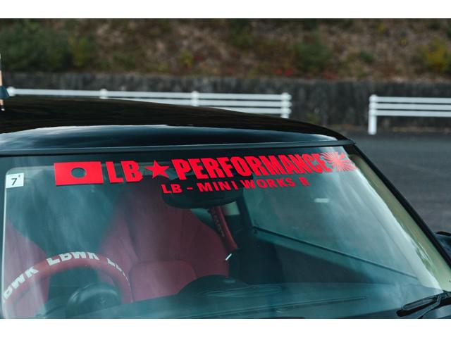 ＢＭＷその他 　ＬＢ－ＷＯＲＫＳ　ＭＩＮＩクーパー　Ｃｏｍｐｌｅｔｅ　ｂｏｄｙ　ｋｉｔ　Ａｉｒｒｅｘエアーサスペンション　ＷＯＲＫホイール　ＴＯＹＯＴＩＲＥ（25枚目）