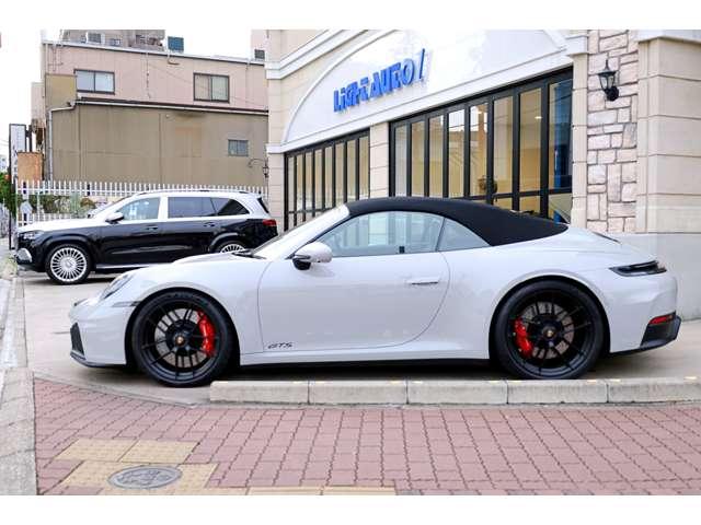 911 911カレラGTS カブリオレ PDK 右ハンドル ディーラー車(10枚目)