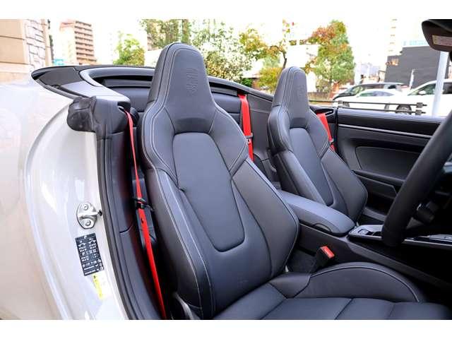 911 911カレラGTS カブリオレ PDK 右ハンドル ディーラー車(19枚目)