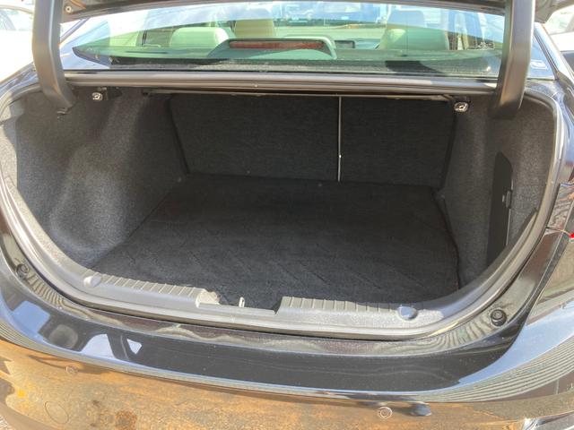 アクセラ ２２ＸＤ　Ｌパッケージ　後期モデル／４ＷＤ／サンルーフ／ＢＯＳＥサウンド／純正ナビ／ＴＶ／Ｂｌｕｅｔｏｏｔｈ／ＥＴＣ／コーナーセンサー／パドルシフト／シート＆ステアリングヒーター／アダプティブクルコン／ヘッドアップディスプレ（22枚目）