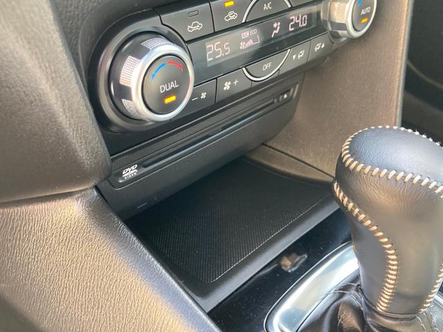 アクセラ ２２ＸＤ　Ｌパッケージ　後期モデル／４ＷＤ／サンルーフ／ＢＯＳＥサウンド／純正ナビ／ＴＶ／Ｂｌｕｅｔｏｏｔｈ／ＥＴＣ／コーナーセンサー／パドルシフト／シート＆ステアリングヒーター／アダプティブクルコン／ヘッドアップディスプレ（50枚目）