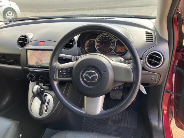 デミオ １３Ｃ－Ｖ　スマートエディションＩＩ　ＤＥ系最終モデル　車検２年＋整備＆保証付き　ＫＥＮＷＯＯＤナビ（フルセグＴＶ／ＣＤ／ＤＶＤ／ＳＤ／ＵＳＢ／Ｂｌｕｅｔｏｏｔｈオーディオ）／ＥＴＣ／キーレスキー／リアスポイラー／取扱説明書・保証書あり（12枚目）