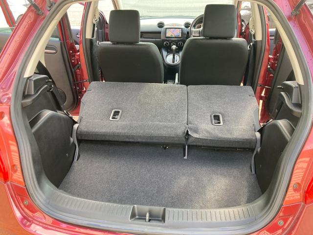 デミオ １３Ｃ－Ｖ　スマートエディションＩＩ　ＤＥ系最終モデル　車検２年＋整備＆保証付き　ＫＥＮＷＯＯＤナビ（フルセグＴＶ／ＣＤ／ＤＶＤ／ＳＤ／ＵＳＢ／Ｂｌｕｅｔｏｏｔｈオーディオ）／ＥＴＣ／キーレスキー／リアスポイラー／取扱説明書・保証書あり（22枚目）