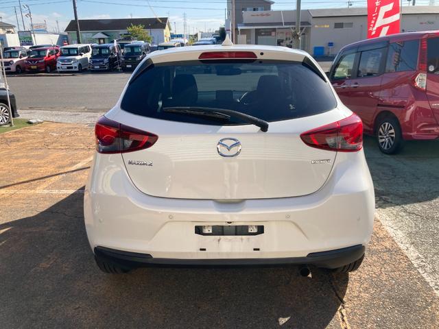 MAZDA2 15Sプロアクティブ 車検2年+整備&保証付/カープレイ対応モニターオーディオ/アラウンドビューモニター/フルセグTV/CD/DVD/Bluetooth/ETC/コーナーセンサー/軽減ブレーキ/シートヒーター/LEDライト(4枚目)
