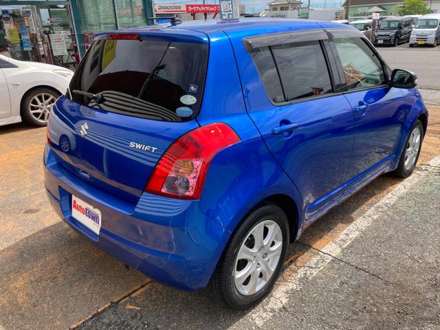 スイフト XG Cセレクション 4型(後期モデル)(ZC11系最終型)/車検2年+整備&保証付き/走行6.2万キロ/社外メモリーナビ/地デジTV/ミュージックサーバー/ETC/オートエアコン/シートヒーター/スマートキー/純正アルミ(30枚目)