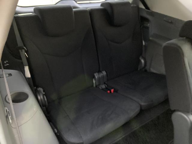 プリウスアルファ S チューン ブラック 車検2年+整備&保証付き/3列シート/7人/純正ナビ/バックカメラ/Bluetoothオーディオ/TV/ETC/オートライト/フォグランプ/スマートキー3本/テレキャン/純正16アルミ/オートエアコン(14枚目)