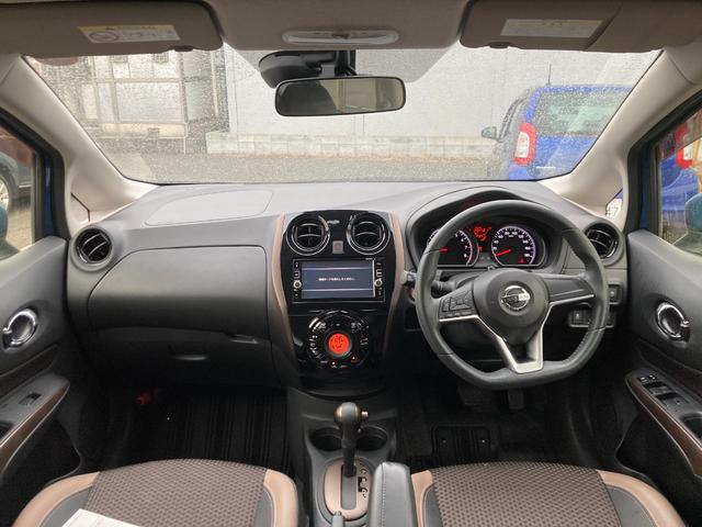 ノート メダリスト　Ｘ　後期モデル／整備＆保証付／走行３．８万キロ／衝突軽減ブレーキ／純正ナビ（フルセグＴＶ／ＣＤ／ＤＶＤ／ＳＤ／ＡＵＸ／Ｂｌｕｅｔｏｏｔｈ／ドラレコ）／スマートキー／ハーフレザーシート／ＥＴＣ／フォグランプ（6枚目）