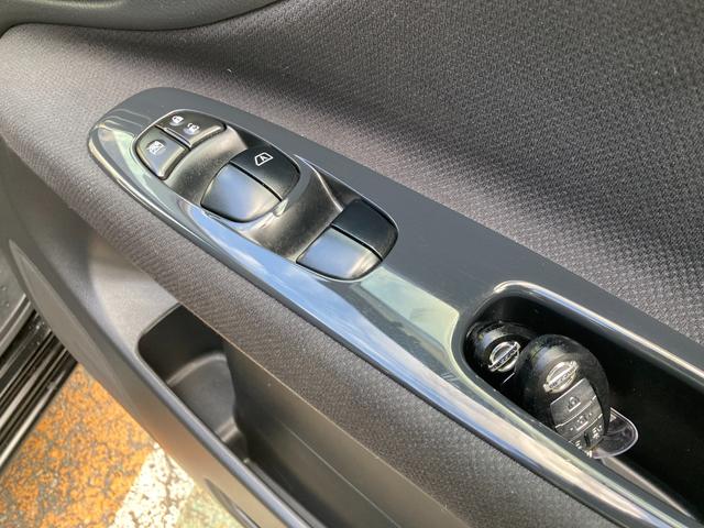 セレナ ハイウェイスター　Ｓ－ハイブリッド　エアロモード　整備＆保証付／ＡＬＰＩＮＥ８インチナビ／フリップダウンモニター／バックカメラ／両側パワースライドドア／フルセグＴＶ／Ｂｌｕｅｔｏｏｔｈオーディオ／オートクルーズコントロール／ＨＩＤヘッドライト／フォグ（17枚目）