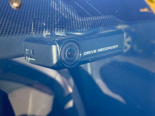 ノート メダリスト　Ｘ　後期モデル／整備＆保証付／走行３．８万キロ／衝突軽減ブレーキ／純正ナビ（フルセグＴＶ／ＣＤ／ＤＶＤ／ＳＤ／ＡＵＸ／Ｂｌｕｅｔｏｏｔｈ／ドラレコ）／スマートキー／ハーフレザーシート／ＥＴＣ／フォグランプ（10枚目）