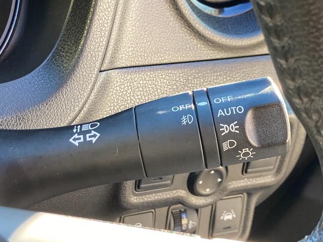 ノート メダリスト　Ｘ　後期モデル／整備＆保証付／走行３．８万キロ／衝突軽減ブレーキ／純正ナビ（フルセグＴＶ／ＣＤ／ＤＶＤ／ＳＤ／ＡＵＸ／Ｂｌｕｅｔｏｏｔｈ／ドラレコ）／スマートキー／ハーフレザーシート／ＥＴＣ／フォグランプ（17枚目）