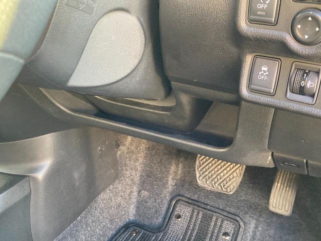 ノート メダリスト　Ｘ　後期モデル／整備＆保証付／走行３．８万キロ／衝突軽減ブレーキ／純正ナビ（フルセグＴＶ／ＣＤ／ＤＶＤ／ＳＤ／ＡＵＸ／Ｂｌｕｅｔｏｏｔｈ／ドラレコ）／スマートキー／ハーフレザーシート／ＥＴＣ／フォグランプ（56枚目）