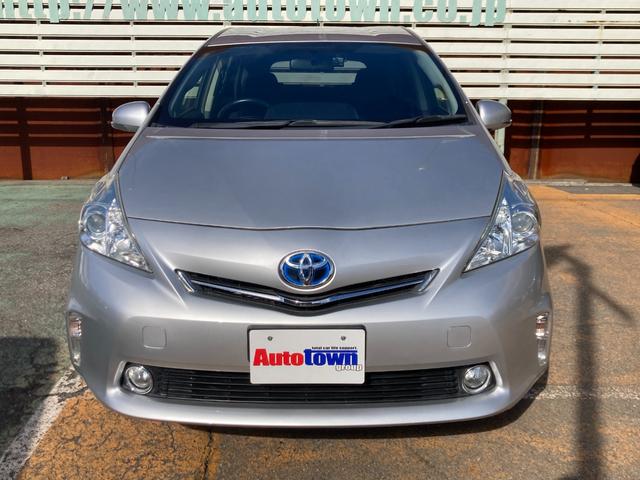 プリウスアルファ S チューン ブラック 車検2年+整備&保証付き/3列シート/7人/純正ナビ/バックカメラ/Bluetoothオーディオ/TV/ETC/オートライト/フォグランプ/スマートキー3本/テレキャン/純正16アルミ/オートエアコン(4枚目)