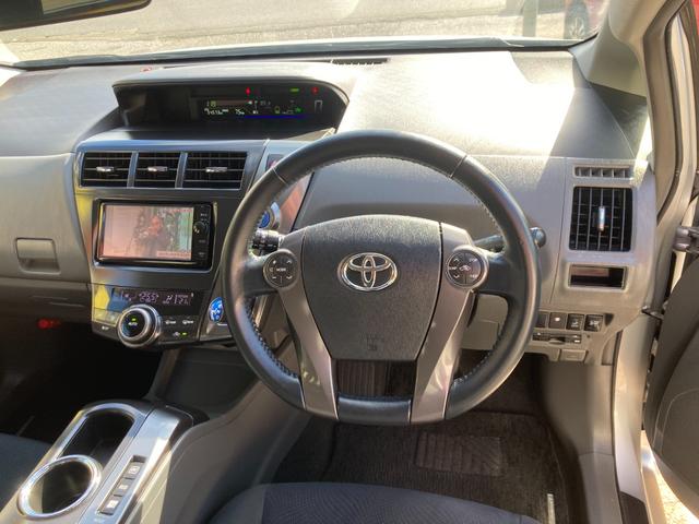 プリウスアルファ S チューン ブラック 車検2年+整備&保証付き/3列シート/7人/純正ナビ/バックカメラ/Bluetoothオーディオ/TV/ETC/オートライト/フォグランプ/スマートキー3本/テレキャン/純正16アルミ/オートエアコン(13枚目)