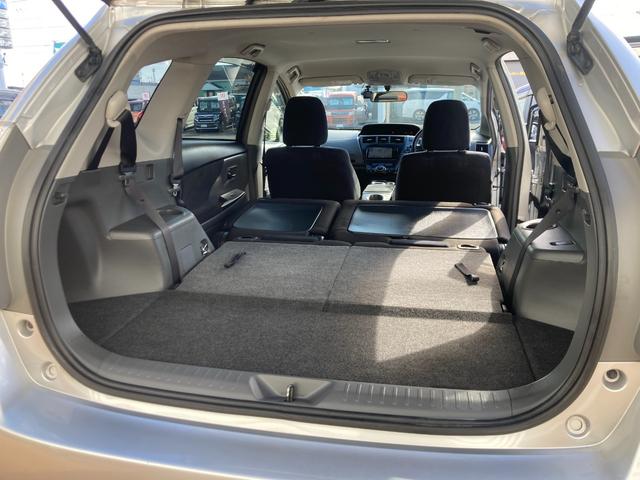 プリウスアルファ S チューン ブラック 車検2年+整備&保証付き/3列シート/7人/純正ナビ/バックカメラ/Bluetoothオーディオ/TV/ETC/オートライト/フォグランプ/スマートキー3本/テレキャン/純正16アルミ/オートエアコン(22枚目)