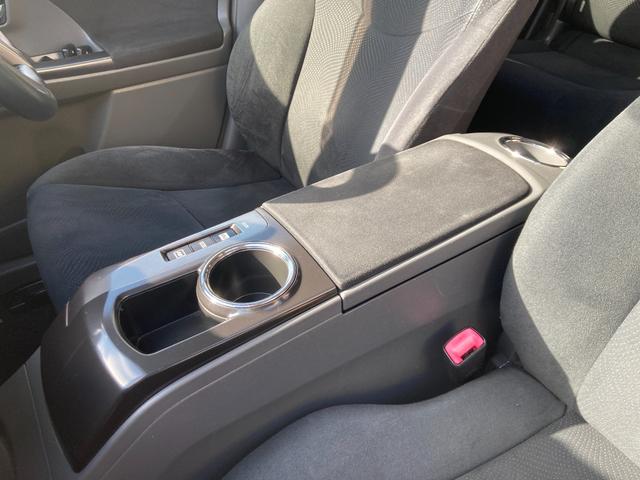 プリウスアルファ S チューン ブラック 車検2年+整備&保証付き/3列シート/7人/純正ナビ/バックカメラ/Bluetoothオーディオ/TV/ETC/オートライト/フォグランプ/スマートキー3本/テレキャン/純正16アルミ/オートエアコン(55枚目)