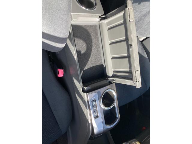 プリウスアルファ S チューン ブラック 車検2年+整備&保証付き/3列シート/7人/純正ナビ/バックカメラ/Bluetoothオーディオ/TV/ETC/オートライト/フォグランプ/スマートキー3本/テレキャン/純正16アルミ/オートエアコン(56枚目)