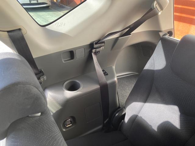 プリウスアルファ S チューン ブラック 車検2年+整備&保証付き/3列シート/7人/純正ナビ/バックカメラ/Bluetoothオーディオ/TV/ETC/オートライト/フォグランプ/スマートキー3本/テレキャン/純正16アルミ/オートエアコン(65枚目)