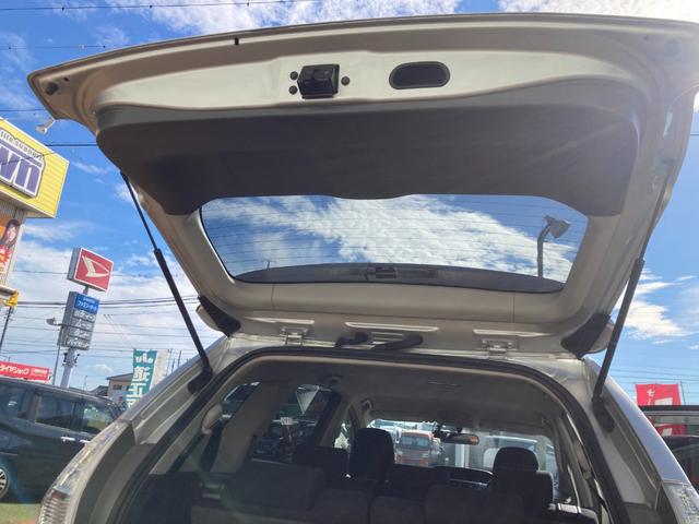 プリウスアルファ S チューン ブラック 車検2年+整備&保証付き/3列シート/7人/純正ナビ/バックカメラ/Bluetoothオーディオ/TV/ETC/オートライト/フォグランプ/スマートキー3本/テレキャン/純正16アルミ/オートエアコン(67枚目)