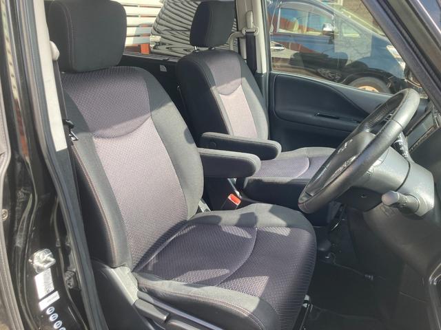 セレナ ハイウェイスター S-ハイブリッド エアロモード 車検2年+整備&保証付/社外8型HDDナビ(フルセグTV/CD/DVD/SD/USB/ミュージックサーバー/Bluetooth)/フリップダウンモニター/バックカメラ/ETC/両側パワースライドドア/(18枚目)