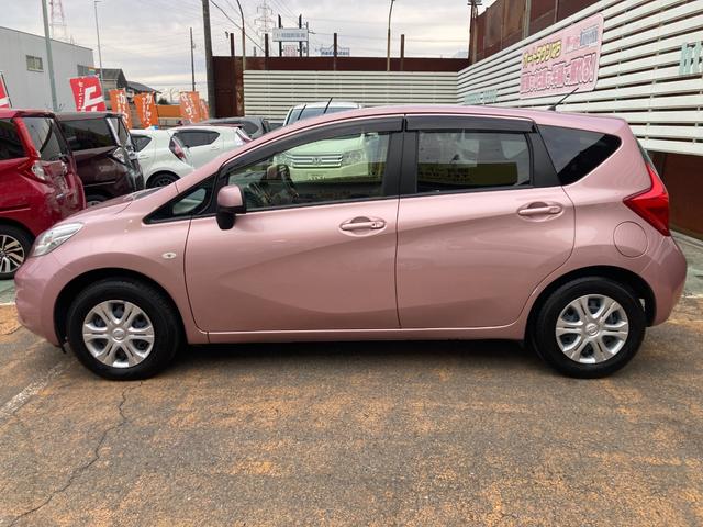 ノート Ｘ　エマージェンシーブレーキパッケージ　整備＆保証付／走行３万キロ／衝突被害軽減ブレーキ／純正ＳＤナビ（フルセグＴＶ／ＣＤ／ＳＤ／ＵＳＢ／ＡＵＸ）／バックカメラ／スマートキー／アイドリングストップ／純正１４インチアルミ／車線逸脱防止警報装置（5枚目）