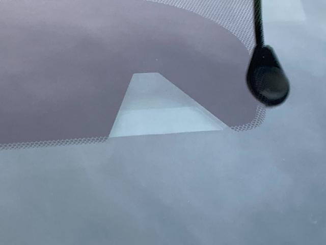 ノート Ｘ　エマージェンシーブレーキパッケージ　整備＆保証付／走行３万キロ／衝突被害軽減ブレーキ／純正ＳＤナビ（フルセグＴＶ／ＣＤ／ＳＤ／ＵＳＢ／ＡＵＸ）／バックカメラ／スマートキー／アイドリングストップ／純正１４インチアルミ／車線逸脱防止警報装置（12枚目）