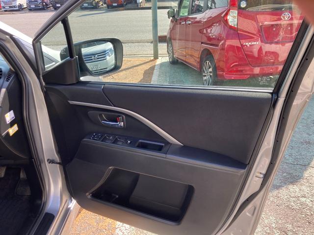 ＬＩＮＥ　ＩＤ：【　＠２６０ｕｓｕｕｅ　】　でお友だち検索してください。