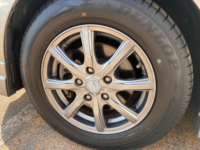 ＬＩＮＥ　ＩＤ：【　＠２６０ｕｓｕｕｅ　】　でお友だち検索してください。