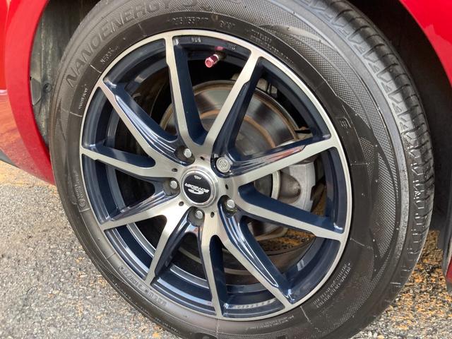 ＩＳ ＩＳ３００ｈ　プリクラッシュセーフティー／純正マルチナビ／バックカメラ／ＴＶ／ブルーレイ対応／Ｂｌｕｅｔｏｏｔｈ／ＥＴＣ（ＤＳＲＣ）／ハーフレザーシート（ヒーター＆電動）／コーナーセンサー／クルコン／パドルシフト／（68枚目）