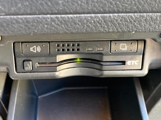 ヴェルファイア 2.4Z 20系(後期モデル)/8人乗り/整備&保証付き/純正8インチHDDナビ/バックカメラ/フリップダウンモニター/コーナーセンサー/フルセグTV/Bluetooth/ETC/HID/フォグ/純正18アルミ(11枚目)