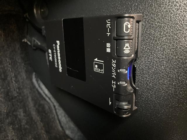 ノート Ｘ　走行５．７万キロ　フルモデルチェンジ後モデル（Ｅ１２型）点検整備＆保証付き　純正ＳＤナビ（地デジＴＶ／ＣＤ／ＳＤ／ＡＵＸ）／ＥＴＣ／スマートキー／アイドリングストップ／２０２３年製造ヨコハマタイヤ装着（10枚目）