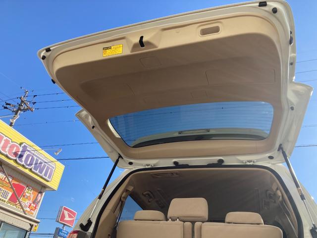 アルファード 240X 20系後期モデル/車検2年+整備&保証付/走行5.3万キロ/8人乗/純正ナビ(TV/CD/SD/AUX/Bluetooth)/バックカメラ/ETC/両側パワスラ/コーナーセンサ/HID/純正16アルミ(64枚目)