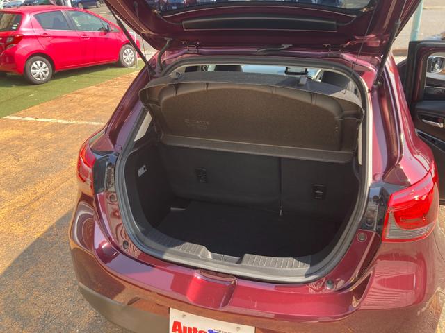 デミオ １３Ｓツーリング　Ｌパッケージ　後期モデル／車検２年＋整備＆保証付／衝突軽減ブレーキ／ナビ／ブルセグＴＶ／ＣＤ／ＤＶＤ／Ｂｌｕｅｔｏｏｔｈオーディオ／ＥＴＣ／ハーフレザーシート／ＬＥＤヘッドライト／ヘッドアップディスプレ／純正アルミ（21枚目）