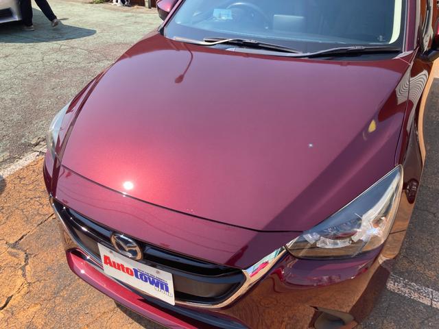 デミオ １３Ｓツーリング　Ｌパッケージ　後期モデル／車検２年＋整備＆保証付／衝突軽減ブレーキ／ナビ／ブルセグＴＶ／ＣＤ／ＤＶＤ／Ｂｌｕｅｔｏｏｔｈオーディオ／ＥＴＣ／ハーフレザーシート／ＬＥＤヘッドライト／ヘッドアップディスプレ／純正アルミ（38枚目）