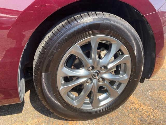 デミオ １３Ｓツーリング　Ｌパッケージ　後期モデル／車検２年＋整備＆保証付／衝突軽減ブレーキ／ナビ／ブルセグＴＶ／ＣＤ／ＤＶＤ／Ｂｌｕｅｔｏｏｔｈオーディオ／ＥＴＣ／ハーフレザーシート／ＬＥＤヘッドライト／ヘッドアップディスプレ／純正アルミ（62枚目）