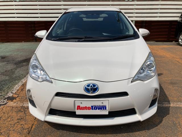 アクア Ｓ　車検２年＋整備＆保証付／純正ナビ（地デジＴＶ／Ｂｌｕｅｔｏｏｔｈオーディオ／ＣＤ／ＳＤ／ＡＵＸ）／バックカメラ／コーナーセンサ／スマートキー／シートヒータ（運転席・助手席）／オートライト／電動格ミラー（4枚目）