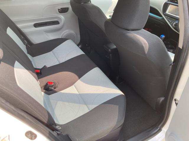 アクア Ｓ　車検２年＋整備＆保証付／純正ナビ（地デジＴＶ／Ｂｌｕｅｔｏｏｔｈオーディオ／ＣＤ／ＳＤ／ＡＵＸ）／バックカメラ／コーナーセンサ／スマートキー／シートヒータ（運転席・助手席）／オートライト／電動格ミラー（58枚目）