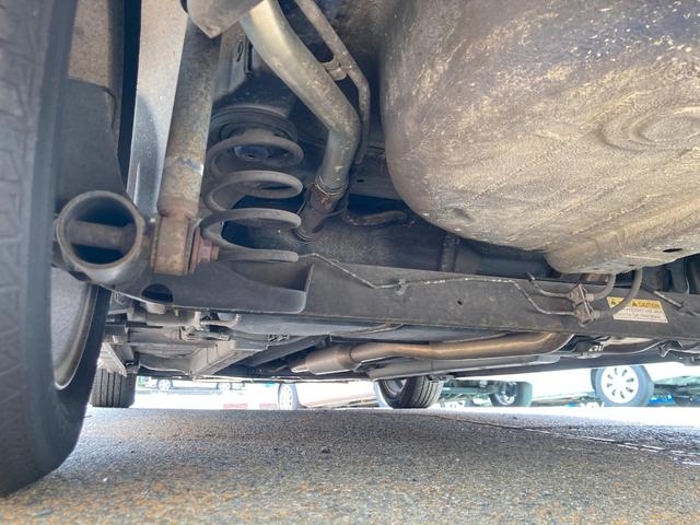 スイフト ＸＧ　Ｃセレクション　４型（後期モデル）（ＺＣ１１系最終型）／車検２年＋整備＆保証付き／走行６．２万キロ／社外メモリーナビ／地デジＴＶ／ミュージックサーバー／ＥＴＣ／オートエアコン／シートヒーター／スマートキー／純正アルミ（44枚目）