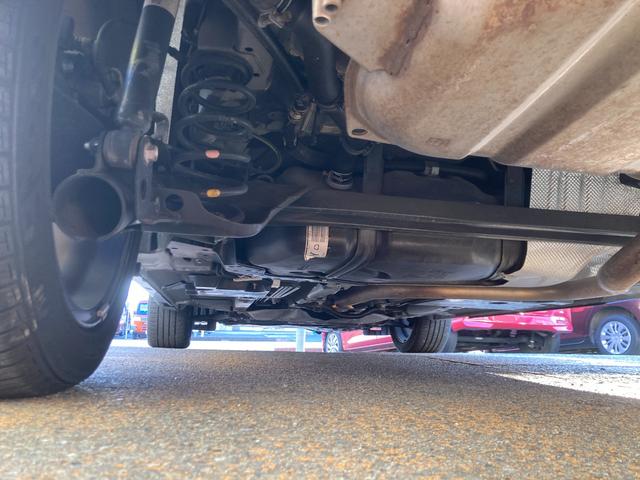 ＜名古屋方面からお越しの方＞国道２２号線、富士三交差点を東へ右折、信号６個目を過ぎた左側です。車で約５分です。