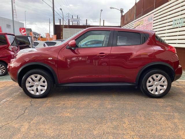 ジューク １５ＲＳ　タイプＶ　整備＆保証付／走行６６２００Ｋｍ／社外メモリーナビ（ＴＶ／ＣＤ／ＳＤ／Ｂｌｕｅｔｏｏｔｈ）／バックカメラ／キーレスキー／プライバシーガラス／電動格納式ドアミラー／内装色：ブラック／コンソール：グレー（5枚目）