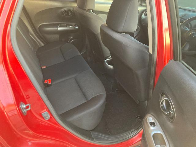 ジューク １５ＲＳ　タイプＶ　整備＆保証付／走行６６２００Ｋｍ／社外メモリーナビ（ＴＶ／ＣＤ／ＳＤ／Ｂｌｕｅｔｏｏｔｈ）／バックカメラ／キーレスキー／プライバシーガラス／電動格納式ドアミラー／内装色：ブラック／コンソール：グレー（53枚目）