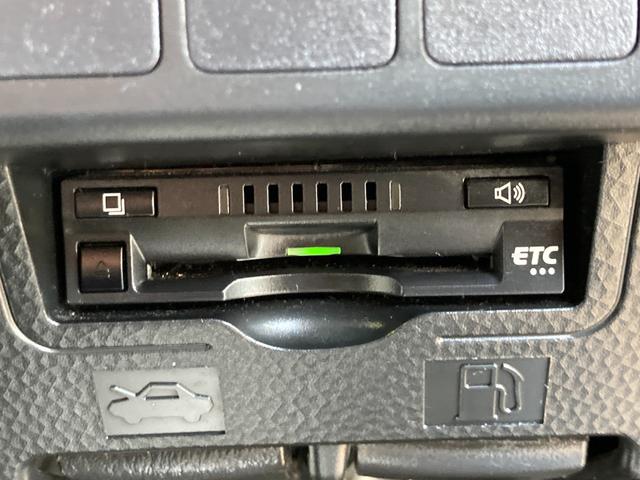 ルーミー カスタムＧ　Ｓ　スマートアシストＩＩ（軽減ブレーキ）車検２年＋整備＆保証付　純正ナビ（地デジＴＶ／ＣＤ／ＳＤ／ＡＵＸ／Ｂｌｕｅｔｏｏｔｈオーディオ）／バックカメラ／ＥＴＣ／オートクルーズコントロール／コーナーセンサー（11枚目）