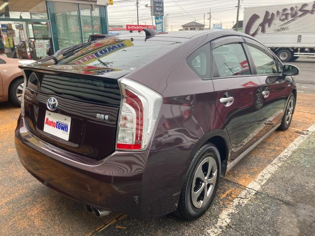 プリウス Ｓマイコーデ　３０系（後期モデル）／車検２年＋整備＆保証付／ナビ（ＴＶ／ＣＤ／ＤＶＤ／ＳＤ／Ｂｌｕｅｔｏｏｔｈ）／バックカメラ／モデリスタステアリング／ＥＴＣ／レザーシート／ＨＩＤ／フォグ／スマートキー／純正アルミ（6枚目）