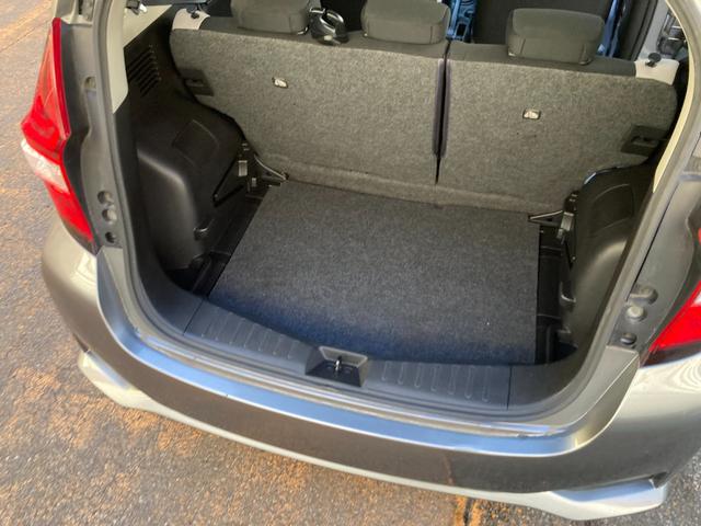 ノート Ｘ　後期モデル／エマージェンシーブレーキ（軽減ブレーキ）／車検２年＋整備＆保証付／純正ナビ／バックカメラ／Ｂｌｕｅｔｏｏｔｈオーディオ／ＥＴＣ／当店ユーザー下取り車／スマートキー２本／スタッドレスタイヤ付（58枚目）