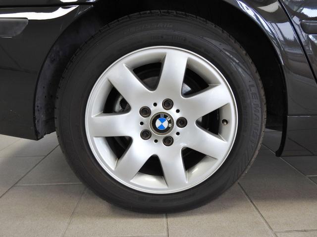 3シリーズ 318i(8枚目)