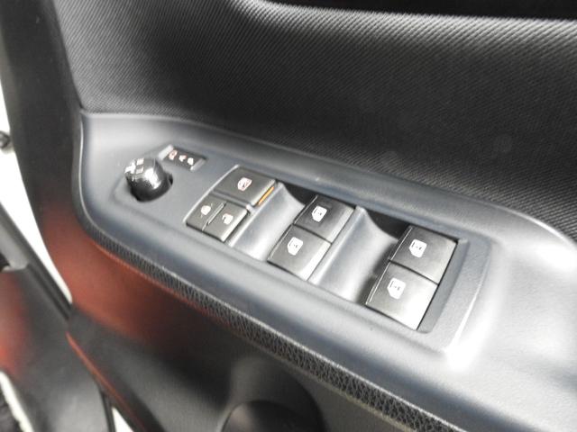 ヴォクシー ＺＳ　煌ＩＩ　ナビ　ＤＴＶ　バックカメラ　フリップダウン　両側パワースライドドア　フリップダウン　スマートキー　ＥＴＣ（35枚目）