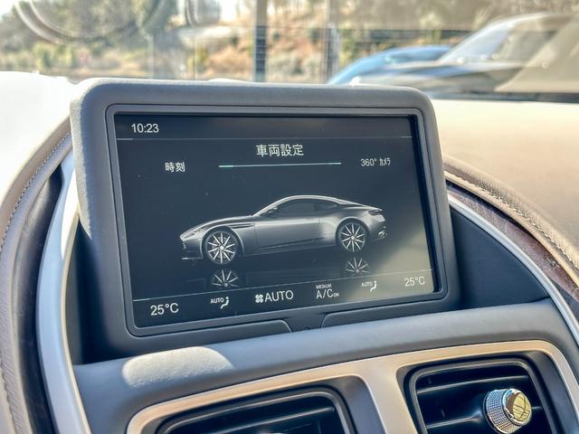 アストンマーティン ＤＢ１１