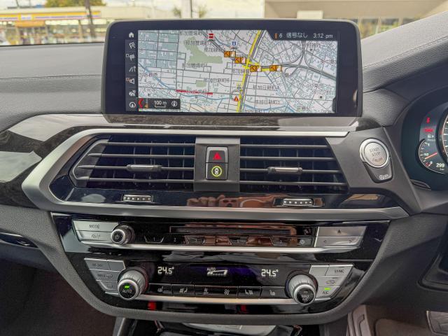 Ｘ３ ｘＤｒｉｖｅ　２０ｄ　Ｍスポーツ　レザーシート　前後シートヒーター　パワーシート　アクティブクルーズコントロール　全方向カメラ　ワイヤレス充電　取説　保証書　スペアキー　Ｈ３１　Ｒ２　Ｒ３　Ｒ４　Ｒ５　Ｒ６年ディーラー記録有（10枚目）