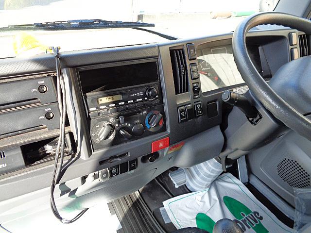 エルフトラック 　ワイド超ロング３．５ｔ　　ワイドアウトリガー　４ダン　ラジコン　フックイン　ＺＥ２９４ＨＥ　２．９ｔ吊　積載量３．５００（36枚目）