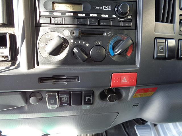 エルフトラック 　ワイド超ロング３．５ｔ　　ワイドアウトリガー　４ダン　ラジコン　フックイン　ＺＥ２９４ＨＥ　２．９ｔ吊　積載量３．５００（37枚目）